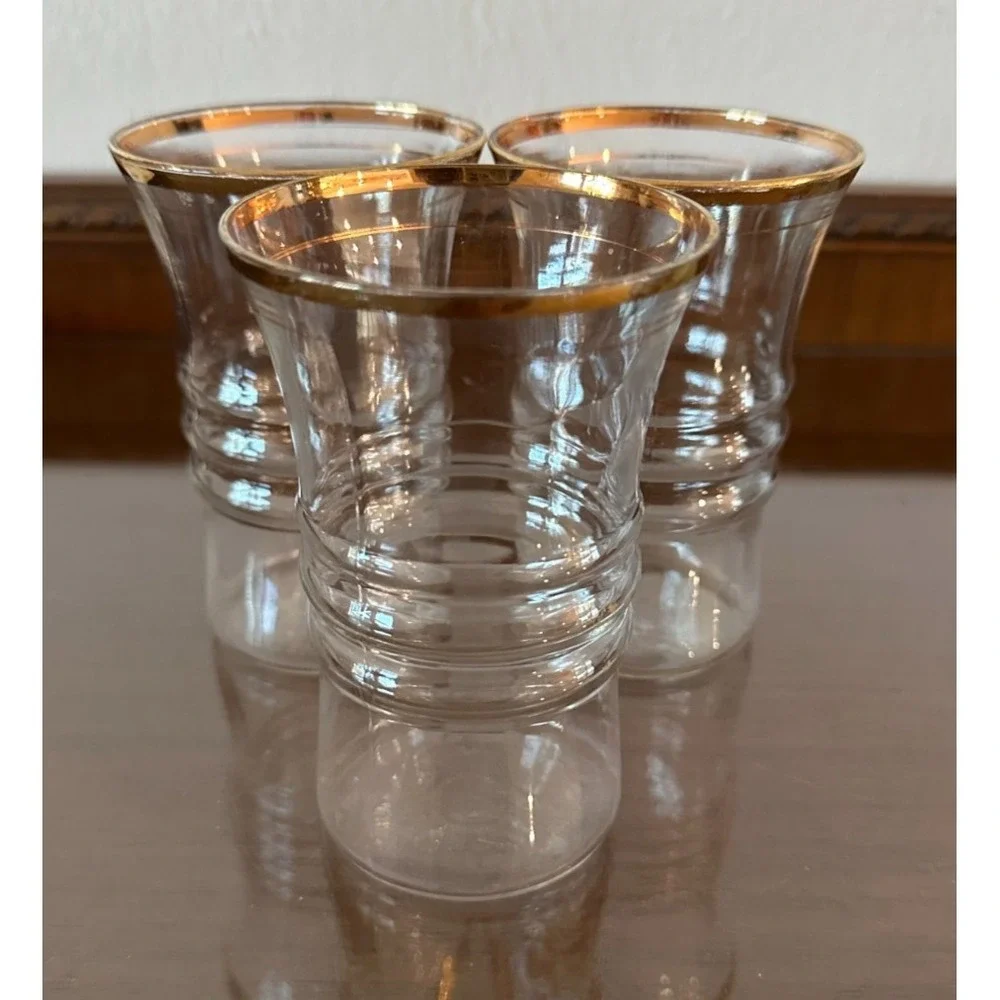 Vintage Anchor Hocking 1940s‎ Gold Rimmed Hourglass Shape Ribbed Glass